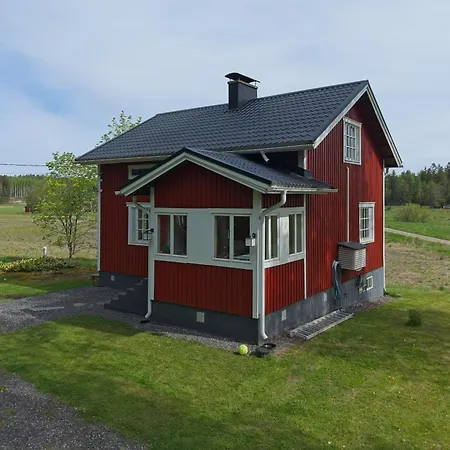 Casa vacanze Koivikko - A Cozy House In The Countryside Nyhem